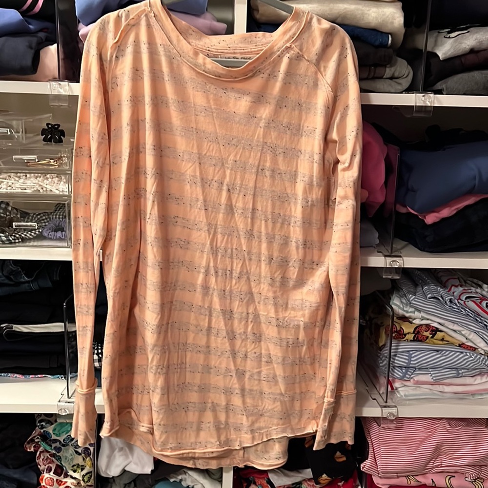We the free Peach and Gray lightweight long sleeve tunic